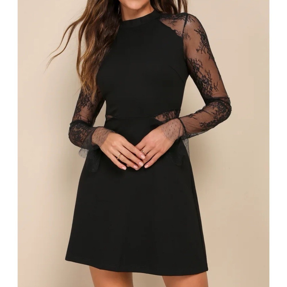 Lulus Black Lace Dress S Tier Ruffle Flower NWT Skater Sheer Floral Lace Stretch
